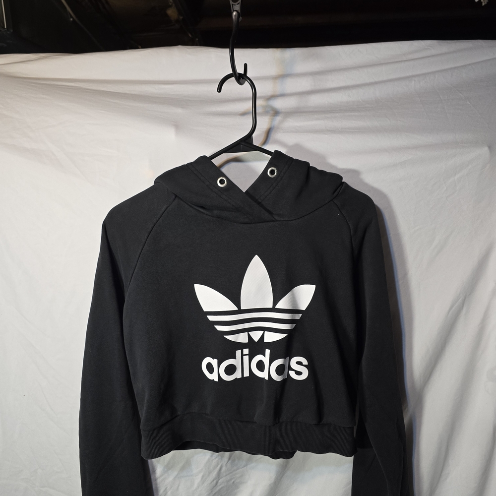 3 Cropped Sweaters